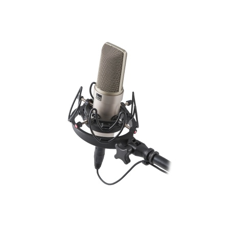 044901_invision_usm_inuse_05