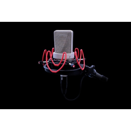 044903_invision_usm_lite_with_neumann_microphone_257097820