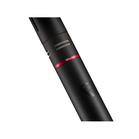 hc-22_microphone_close-up_2