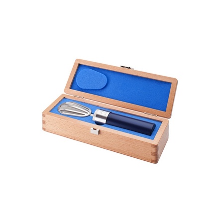 v4woodenboxopen